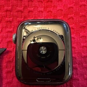 Apple Watch Series 5 with Silver Aluminum Case